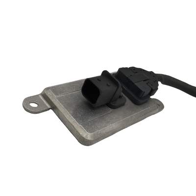 Mercedes Benz Truk Nitrogen Oksida NOx Sensor A0081539928/004 5WK96652B