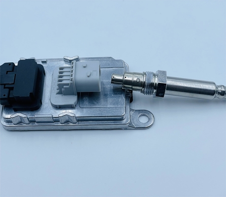 5WK97332A sensor nitrogen oksida NOx Untuk Mercedes Benz Actros A0101531728