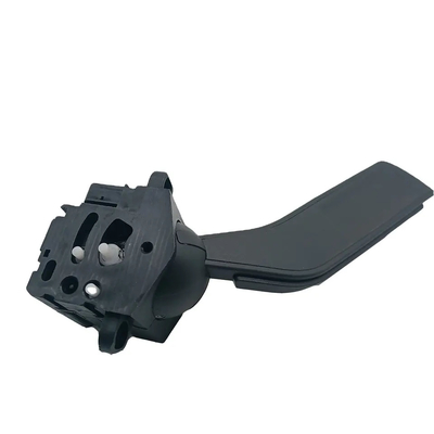 OEM 22065601 Truk Kombinasi Switch Turn Signal Untuk VOL VAH VHD VN VNE B13R FH/FM FMX
