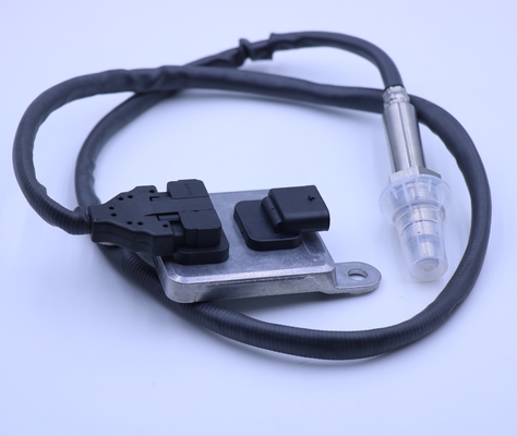 8982313911 5WK96731A Sensor NOx 12V Untuk Isuzu