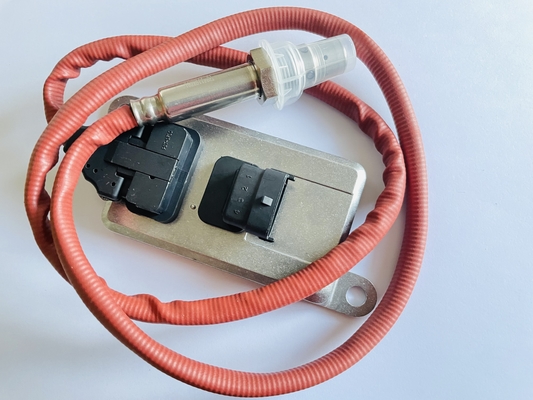 ISO9001 Sensor NOx Mesin Untuk Truk DAF 2011649 1793379 5WK96628B 1697586