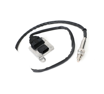 A0009053506 5WK96681F Mobil NOx Sensor 12V Mercedes Benz E400