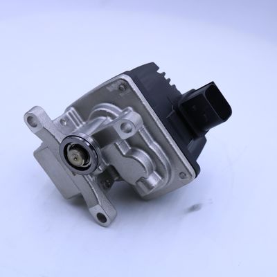 5578983RX 5578983 Urea Injector Untuk Cummins 6.7 Engine Adblue Dosing Module